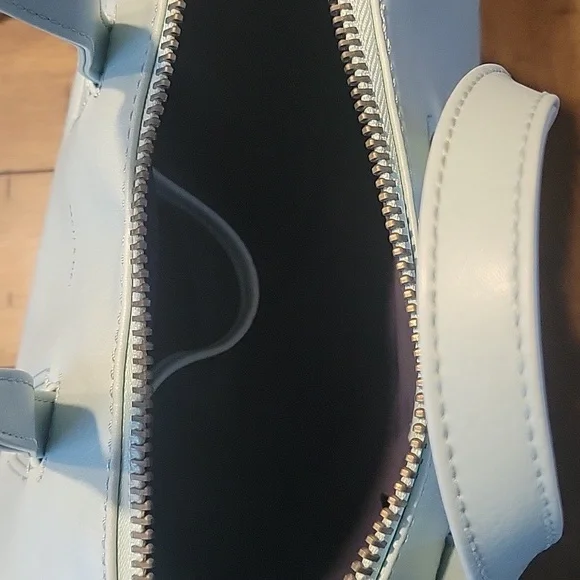 Vegan leather purse - Picture 3 of 3